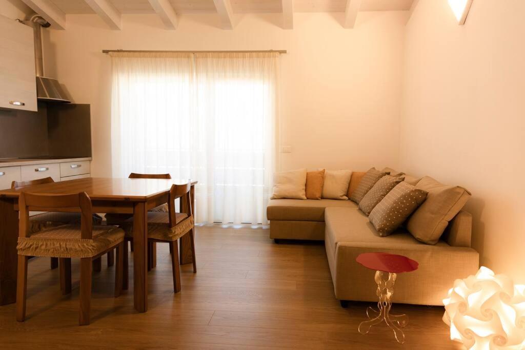 Holiday Apartments Giulia - Gold เปียตรามูราตา ภายนอก รูปภาพ